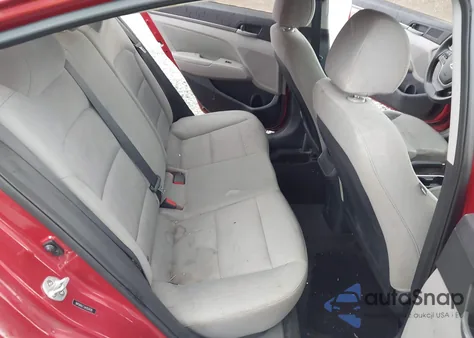 2018 Hyundai Elantra Sel z USA, uszkodzony, nr VIN 5NPD84LF7JH252429